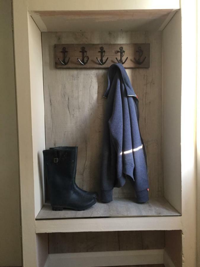 Self-Contained Small Apt. Уэймут Экстерьер фото